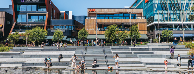 LISA-Sprachreisen-Erwachsene-Englisch-Neuseeland-Christchurch-Stadt-Fluss-Ufer-Promenade