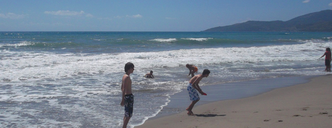 LISA-Sprachreisen-Schueler-Italienisch-Italien-Salerno-Meer-Baden-Strand-Freizeit